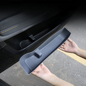 Silicone door side lower storage box for BJ40e