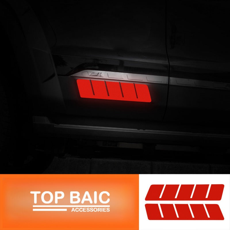 Custom-fit reflective warning stickers for BJ40e