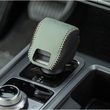 Hand-Stitched Gear Shift Cover For BAIC BJ40E